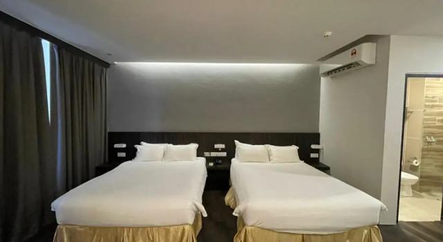 Семейный номер Deluxe Roxy Hotel Serian