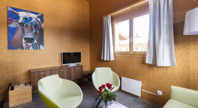 KOMFORT ACLAS MAIENSäSS RESORT, Book Resort Tschappina Viamala
