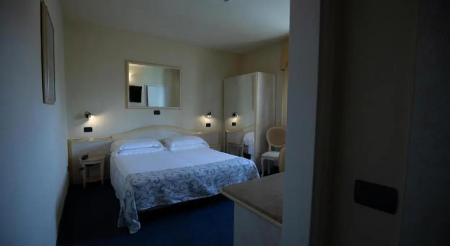 Двухместный номер Standard Hotel London