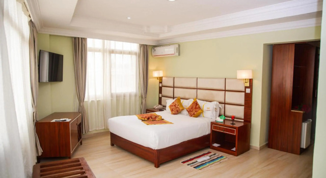 Tiffany Diamond Hotels Ltd - Indira Gandhi street, Buchen Sie Hotel Hotels in Daressalam mit Frühstück, in der Nähe von Zanzibar Ferry Terminal, Frühstück