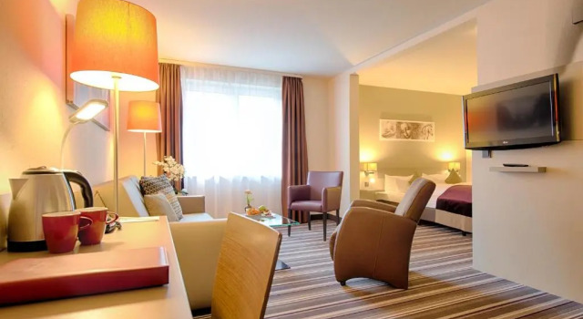 Полулюкс Leonardo Hotel Mannheim - Ladenburg