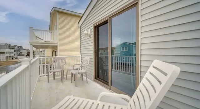 Апартаменты Steps to Beach: Townhome w/ Balcony in Ocean City