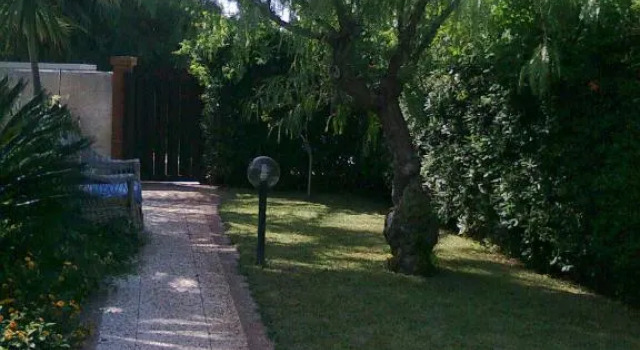 Punta Secca - DEGNO, Book Apartment Hotels in Sicily with Parking, Parking