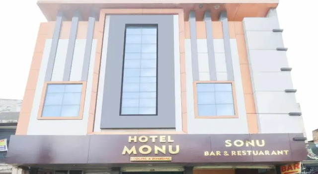 Hotel Monu by OYO Rooms