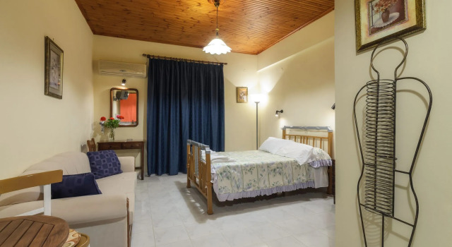 Artemis Room