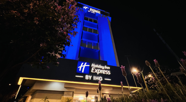 Holiday Inn Express Ciudad de Mexico Condesa by IHG, Забронировать Отель Отели Мехико с парковкой, рядом с Театр «Арт-Хаус-Мехико», Парковка