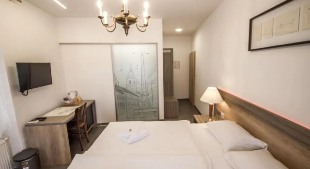 Номер Comfort OH Apartments & Rooms