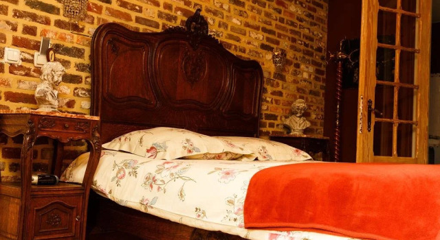 B&B Kerkevelde, Rezerwuj Bed and Breakfast Hotele w Bruksela z parkingiem, Parking