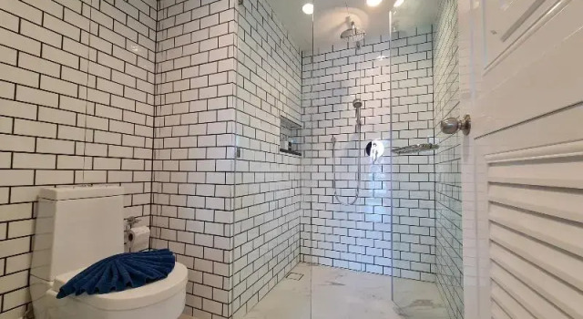 Двухместный номер Deluxe с балконом Room Actually