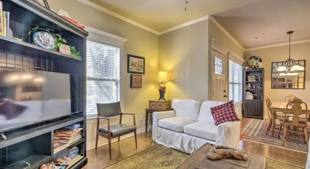 Апартаменты с 3 комнатами Fayetteville Apt by Univ of Arkansas Campus!