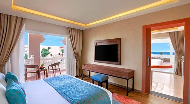 Люкс Albatros Palace Resort Families And Couples Only