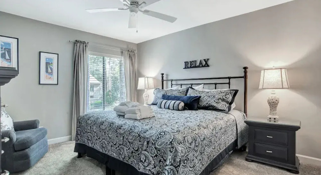 2236 Heritage Villas at The Sea Pines Resort, Забронировать Курортный отель Отели Хилтон-Хед-Айленд с парковкой, рядом с Stan Smith Tennis Academy, Парковка