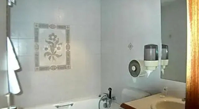 Трёхместный номер Standard Splendid Hôtel