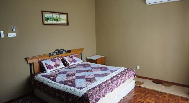 Kenanga Homestay Bukit Mahkota