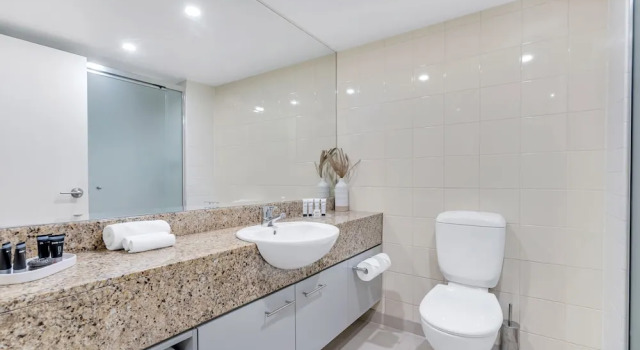 Четырёхместные семейные апартаменты с балконом Elysium Apartments