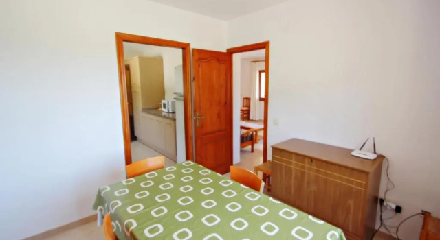 Laura-28A - traditionally furnished detached villa with peaceful surroundings in Calpe, Забронировать Вилла Отели в центре Кальпе, в центре
