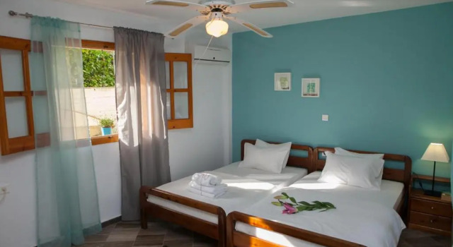 Студия Sofia Apartments