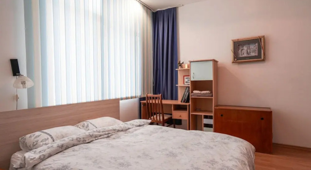 Roman Stadium Property, Book Hotel Plovdiv Center 