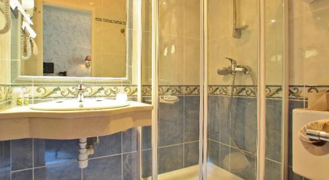 Одноместный номер Standard Best Western Beauséjour