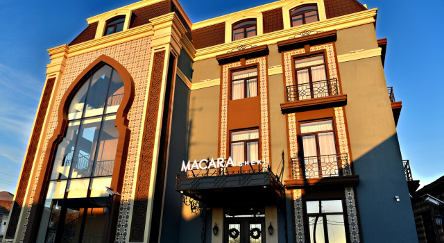 Macara Sheki City Hotel