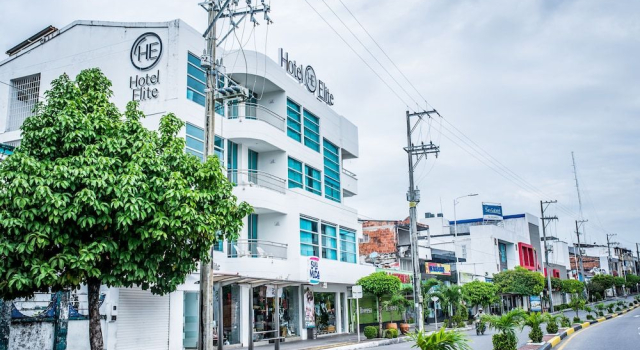 Hotel Elite, Book Hotel Hotels in Barrancabermeja with Parking, Parking