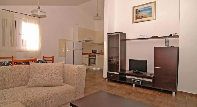 Apartment Urem, Забронировать Апартаменты/квартира Отели Биоград-на-Мору с парковкой, рядом с Частный Пляж «Кемп Сенди», Парковка