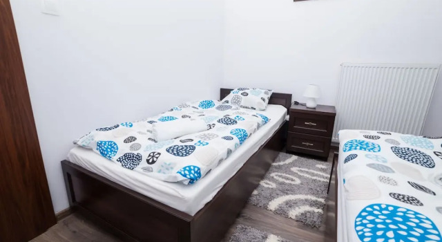 Апартаменты с 2 комнатами с балконом и с видом на сад Mala Italia Apartments