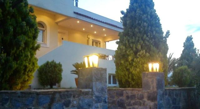 Agiokampos Luxurious Resort, Забронировать Курортный отель Агиокампос Эвбея