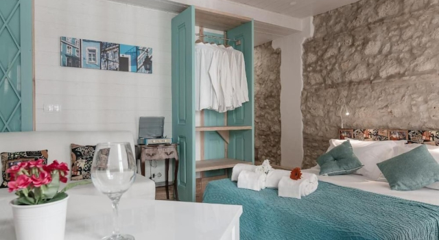 Двухместная студия с балконом и с видом на город My Bairro Alto Suites