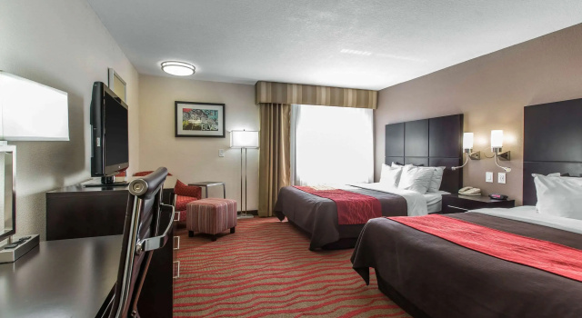 Четырёхместный номер Standard Comfort Inn Los Angeles near Hollywood