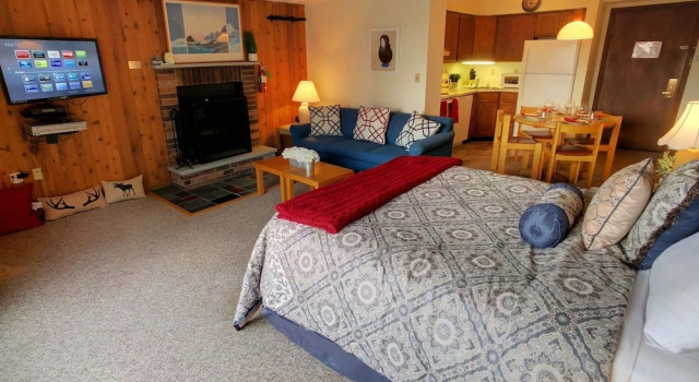 Mountain Green Resort by Killington VR - 2 Bedrooms, Забронировать Отель Отели Киллингтон с бассейном, рядом с Black Dog Sports, Бассейн