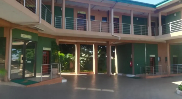 Vhafamadi Bed and Breakfast, Prenota Bed & breakfast Sibasa 
