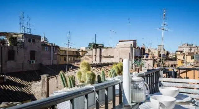 Campo Dei Fiori Balcony View Penthouse