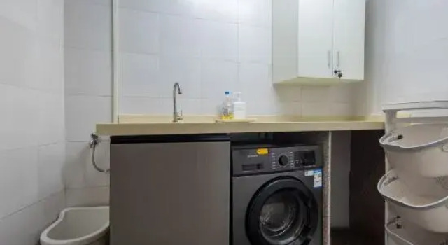 Home Inn Huayi Hotel (Foshan Daliang Huagai Road Pedestrian Street Qinghuiyuan Branch)