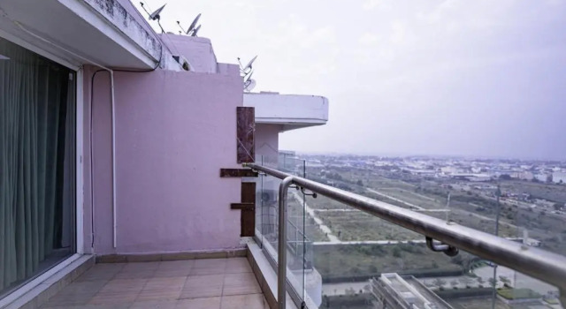Апартаменты 16th Floor 2BHK Fully Furnished Service Apartment