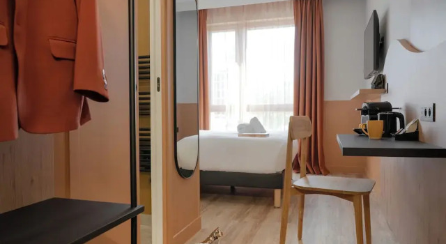Номер Superior All Suites Hôtel - Paris Pleyel - LÎle Saint Denis