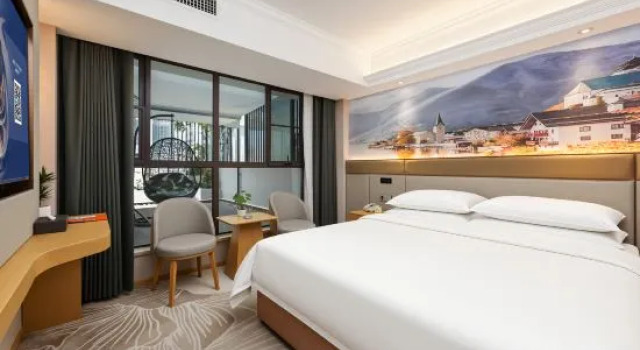 Люкс Vienna Hotel (Chuanxin Drum Tower Metro Station, Beijing Road)