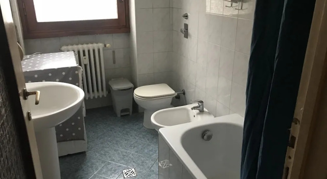 Кровать в общем номере Appartamento Dergano - Hostel