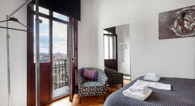 Origine rentals L2, Boek Hotel Beyoglu 