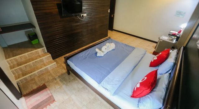 ZEN Rooms Changmoi Soi 2