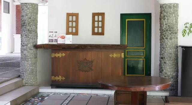 Omah Kebon Guest House, Réserver Maison d'hôtes Maisons d'hôtes à Temanggung, Maison d'hôtes