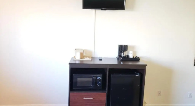 Номер Standard Oceanfront Inn and Suites