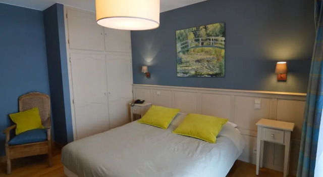 Modern Villa with Shared Pool Nearby Saint-Hubert, Забронировать Вилла Отели Сент-Юбер 3 звезды, 3*