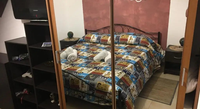 HOUSE OF GIANNY (The Wolf Nest)