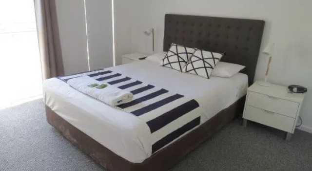 Вилла c 1 комнатой рядом с пляжем The Shores Holiday Apartments