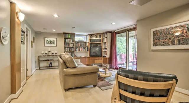 Апартаменты Harpers Ferry Apartment w/ Private Pool & Hot Tub!