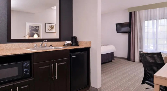 Номер Standard Country Inn & Suites by Radisson Raleigh-Durham Airport NC
