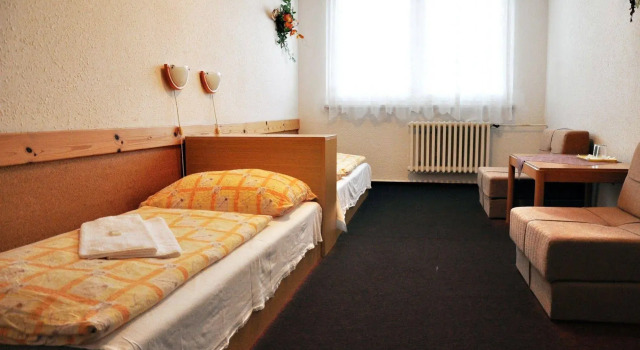 Hotel Milotel, Забронировать Отель Отели Оломоуц 3 звезды, 3*