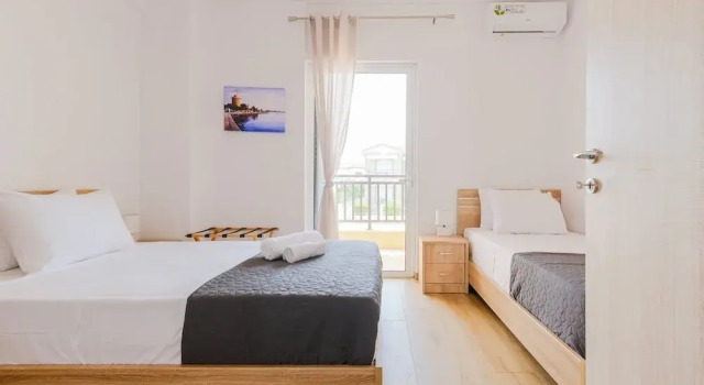 Artistic Vibe by Rentalspro - Nikiti Halkidiki, Book Hotel Nikiti 