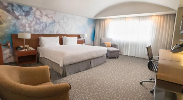 Номер Standard с видом на город Courtyard by Marriott Mexico City Revolucion